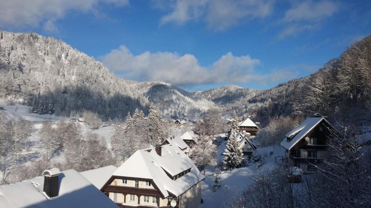 Hotel Großbach Menzenschwand-Hinterdorf Exterior foto