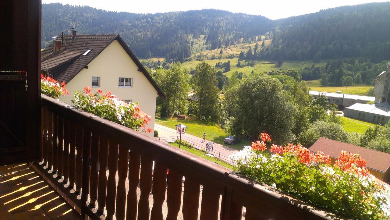 Hotel Großbach Menzenschwand-Hinterdorf Exterior foto